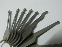 Lock Locksmith Tech Overland Park, KS 913-364-2667 - change-locks-service