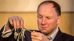 Lock Locksmith Tech Overland Park, KS 913-364-2667 Lock Locksmith Tech Overland Park, KS 913-364-2667 - unlocking-file-cabinet